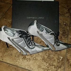 Like new, sexy, and edgy Gianmarco Lorenzi